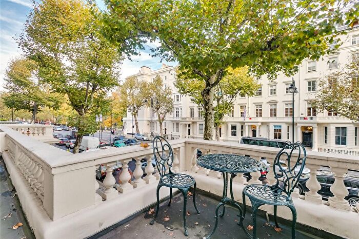 2 Bedroom Flat To Rent In Queens Gate, South Kensington, SW7