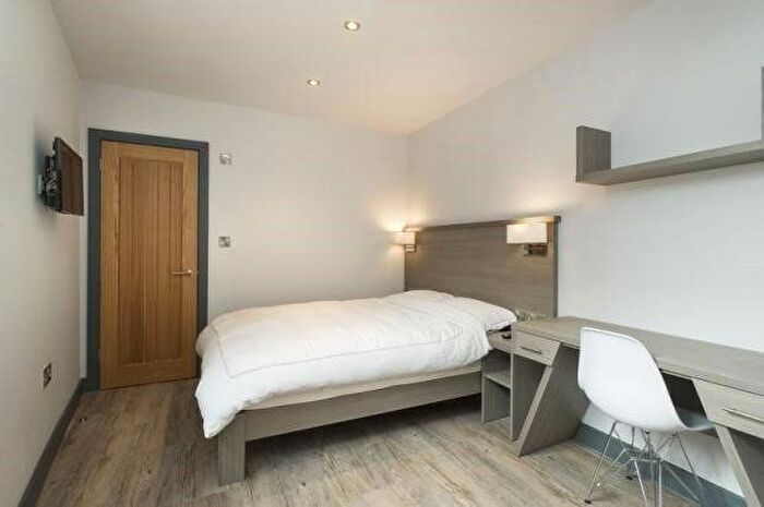 1 Bedroom Property To Rent In Flat, Stanford St, Nottingham, NG1