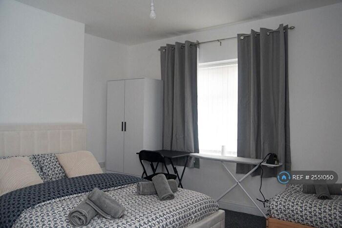 2 Bedroom Terraced House To Rent In Rutland St, Manchester, M35