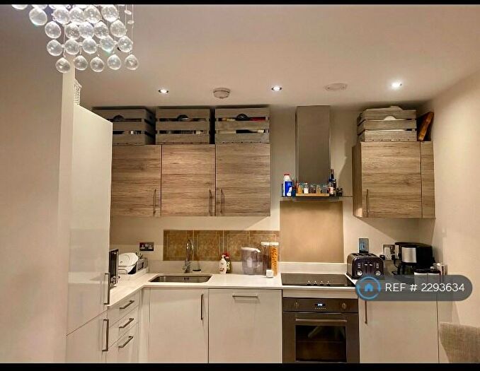 2 Bedroom Penthouse To Rent In Peninsula Quay, Gillingham, ME7