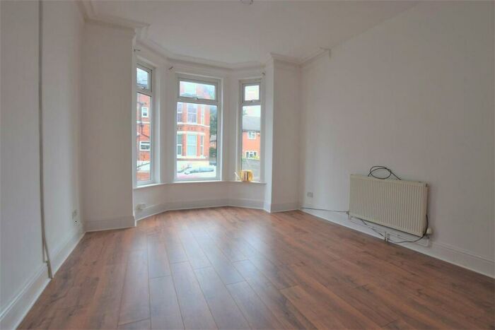 1 Bedroom Apartment To Rent In Clarendon Road, Manchester, M16