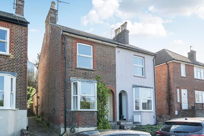 3 Bedroom Semi Detached House To Rent In Kirtle Road, Chesham, HP5