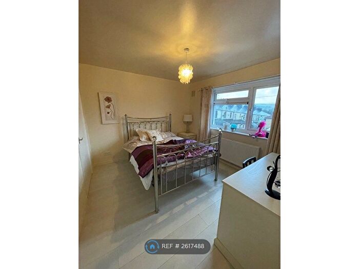 3 Bedroom Terraced House To Rent In Clough Road, Bacup, OL13