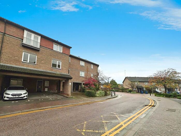 1 Bedroom Flat To Rent In Abbeyfields Close, London, NW10