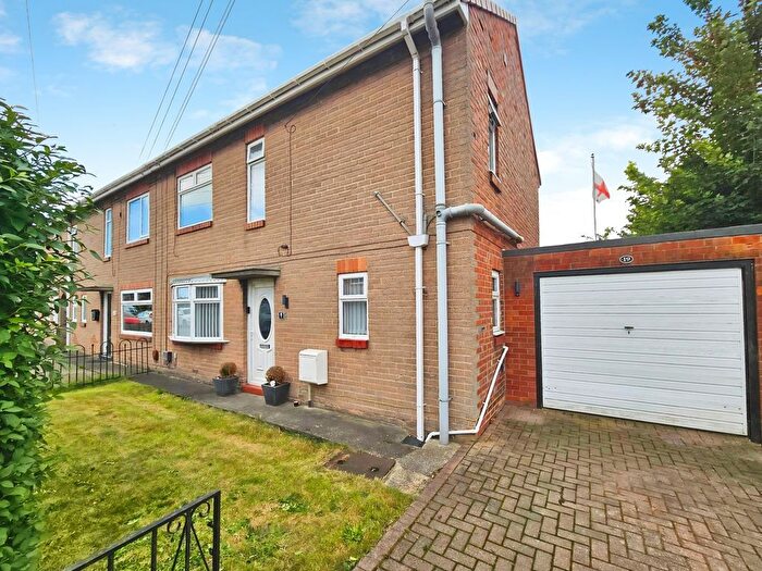 3 Bedroom Semi-Detached House For Sale In Poplar Grove, Bedlington, NE22