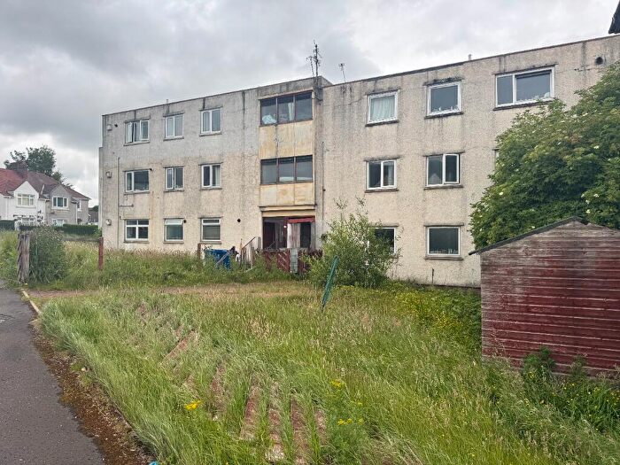 3 Bedroom Flat To Rent In Gartcraig Road, Carntyne, Glasgow, G33