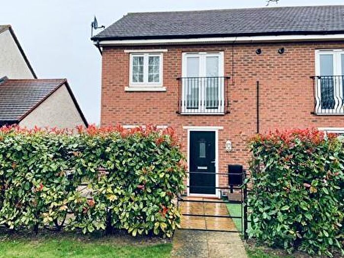 1 Bedroom Semi-Detached House To Rent In Rubys Walk, Fernwood, Newark, NG24