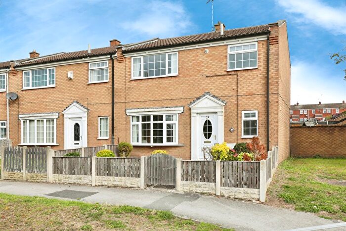 3 Bedroom End Terrace House For Sale In St. Davids Close, Worksop, S81