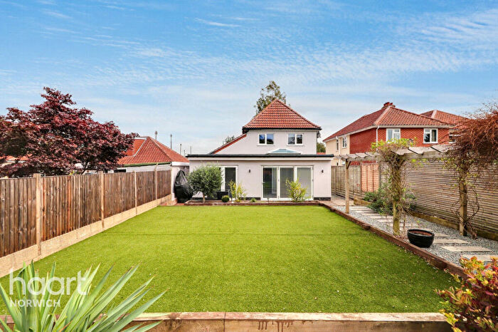 4 Bedroom Detached House For Sale In Sutherland Avenue, Norwich, NR6