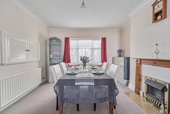 3 Bedroom House To Rent In Roxeth Grove, South Harrow, Harrow, HA2