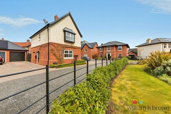 3 Bedroom Detached House To Rent In Symonds Close, Blofield, Norwich, NR13