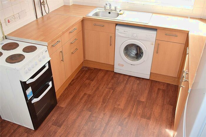 4 Bedroom End Of Terrace House To Rent In Braemar Road, Fallowfield, Lancashire, M14