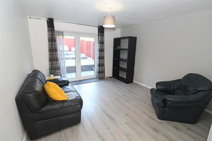 2 Bedroom Property To Rent In Riversdale, Llandaff, Cardiff, CF5