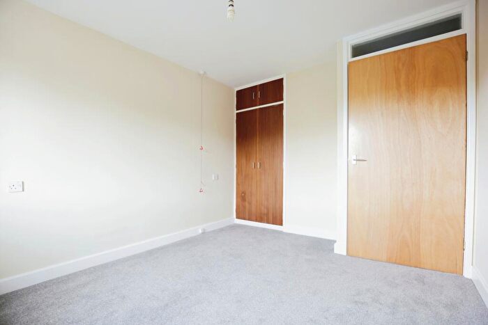 1 Bedroom Flat For Sale In Knights Lane, Tiddington, Stratford-upon-Avon, Warwickshire, CV37