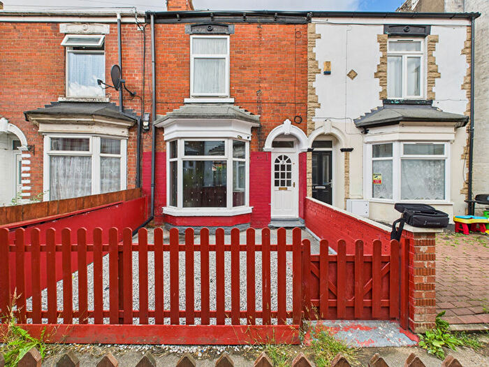 2 Bedroom Terraced House To Rent In Albert Avenue, Middleburg Street, Hull, Yorkshire, HU9