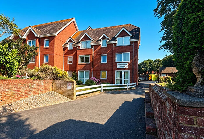1 Bedroom Flat For Sale In St. Johns Road, Eastbourne, BN20