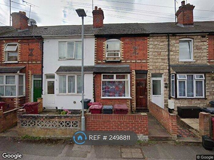 3 Bedroom Terraced House To Rent In Mason Street, Reading, RG1