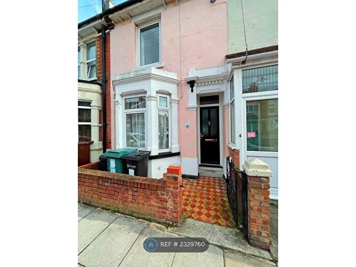 3 Bedroom Terraced House To Rent In Chesterfield Road, Portsmouth, PO3