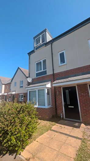 4 Bedroom House To Rent In Cecil Terrace, Tipton, DY4