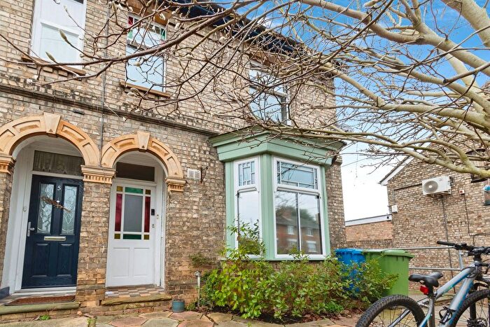 3 Bedroom End Terrace House For Sale In Springfield Terrace, Sudbury, CO10