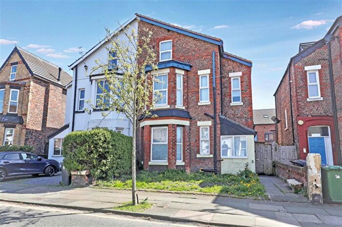 5 Bedroom Semi Detached House For Sale In Cambridge Road, Seaforth, Liverpool, L21