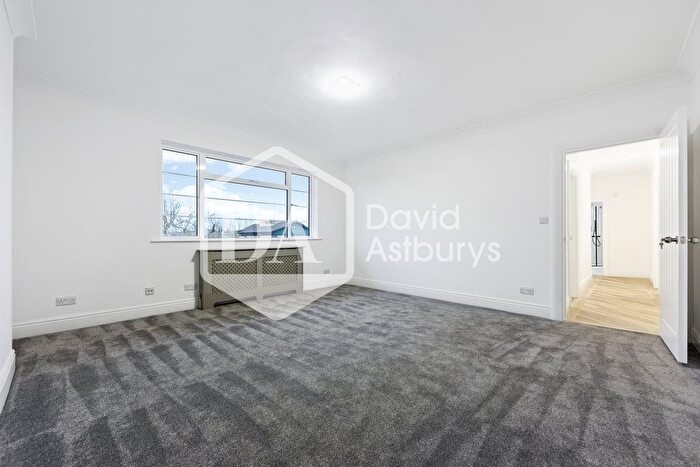 4 Bedroom Flat To Rent In Willesden Lane, Willesden Green Mapesbury, London, NW6