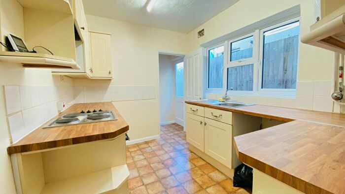 3 Bedroom House To Rent In Foord Street, Rochester, ME1