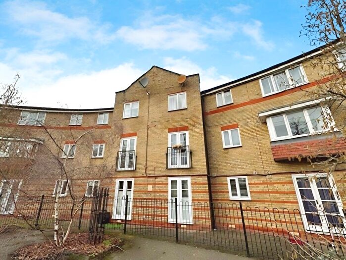 2 Bedroom Apartment To Rent In Parkinson Drive, Chelmsford, CM1