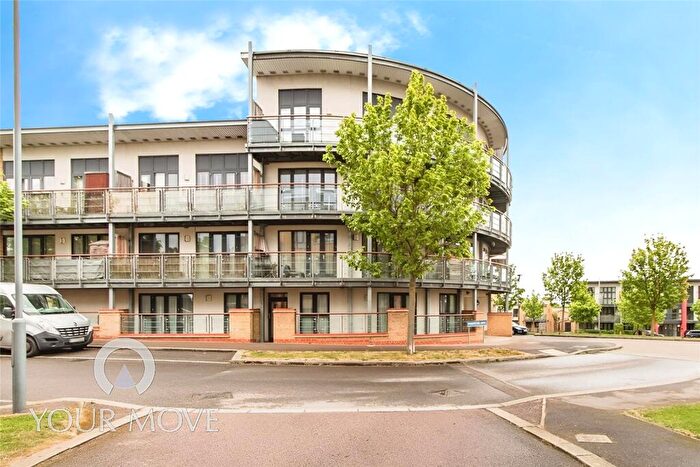 2 Bedroom Flat To Rent In Waterstone Way, Greenhithe, Kent, DA9