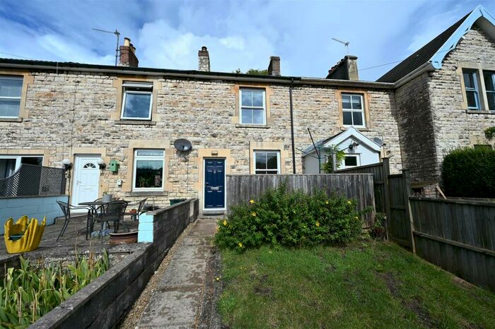 2 Bedroom House To Rent In Waterloo Road, Radstock, BA3