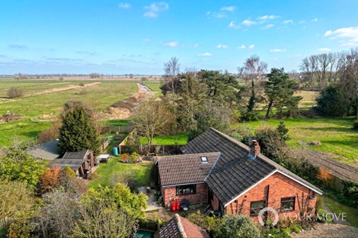 3 Bedroom Bungalow For Sale In Hardley Road, Langley, Norwich, Norfolk, NR14