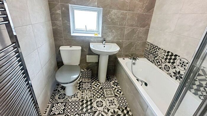 2 Bedroom End Of Terrace House To Rent In Gladstone Street, Beamish, Stanley, Durham, DH9