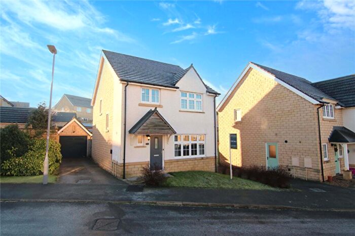 4 Bedroom Detached House For Sale In Hawthorne Road, Steeton, BD20