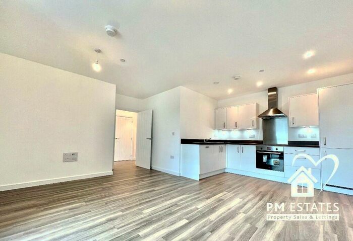 1 Bedroom Apartment To Rent In Sidings House, Bishop's Stortford, Hertfordshire, CM23