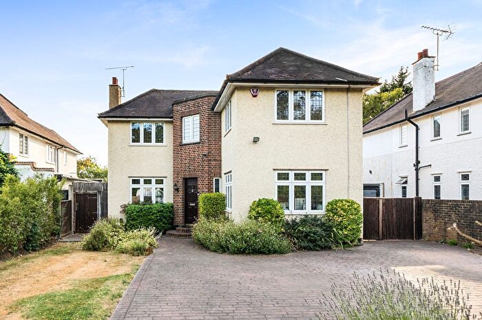 5 Bedroom Detached House For Sale In Watling Knoll, Radlett, WD7