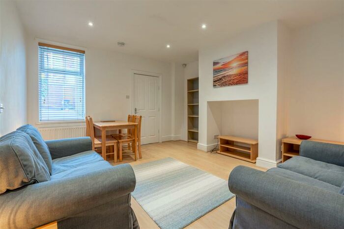 2 Bedroom Flat To Rent In Audley Road, South Gosforth, NE6