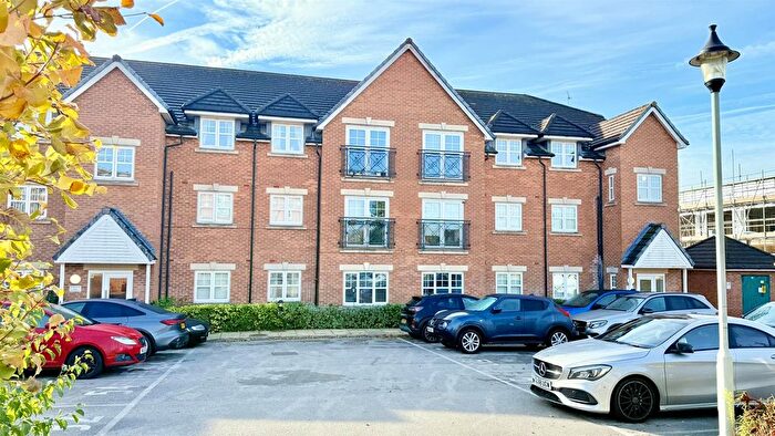 2 Bedroom Flat For Sale In Cronton Lane, Widnes, WA8