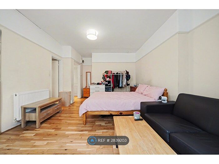 Studio To Rent In Cheniston Gardens, London, W8