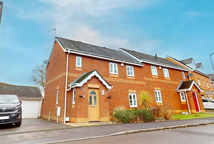 3 Bedroom Semi Detached House For Sale In Ragnall Close, Thornhill, Cardiff, CF14