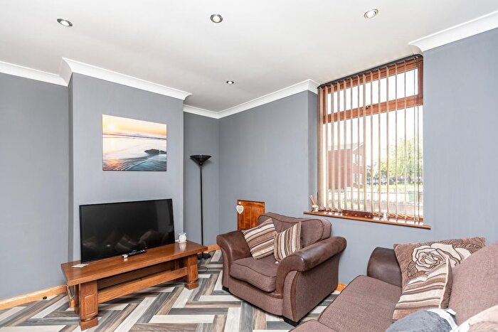 3 Bedroom Detached House For Sale In Aire Street, Knottingley, WF11