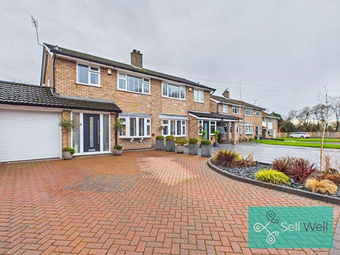 3 Bedroom Semi-Detached House For Sale In Cherry Wood Close, Worsley, Manchester, M28