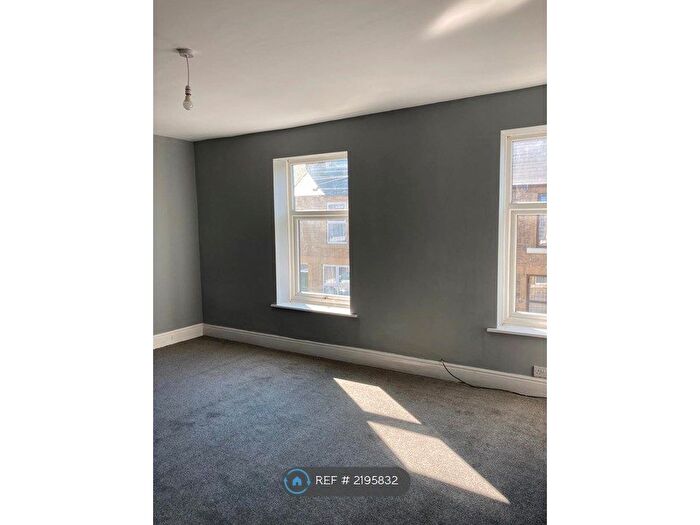 3 Bedroom Terraced House To Rent In Farndale Road, Sheffield, S6