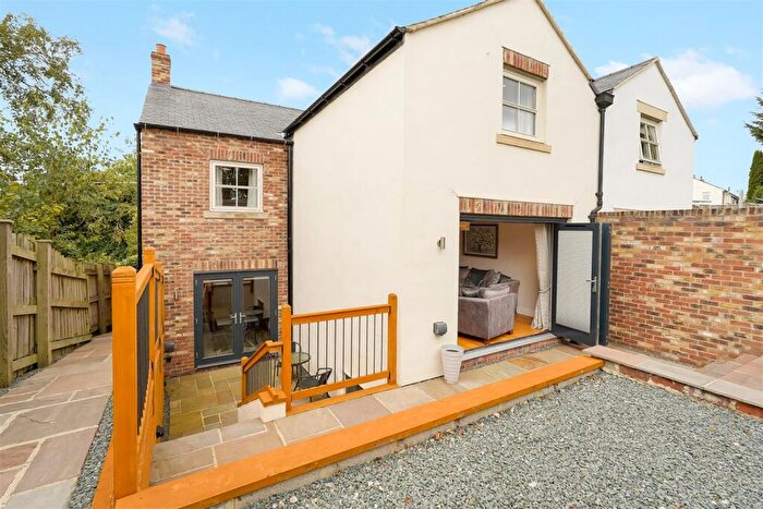 3 Bedroom Semi-Detached House For Sale In Scurragh Lane, Moulton, Richmond, DL10