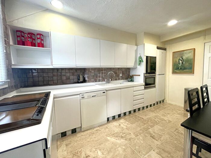 Studio To Rent In Merton Road, Wimbledon, SW19