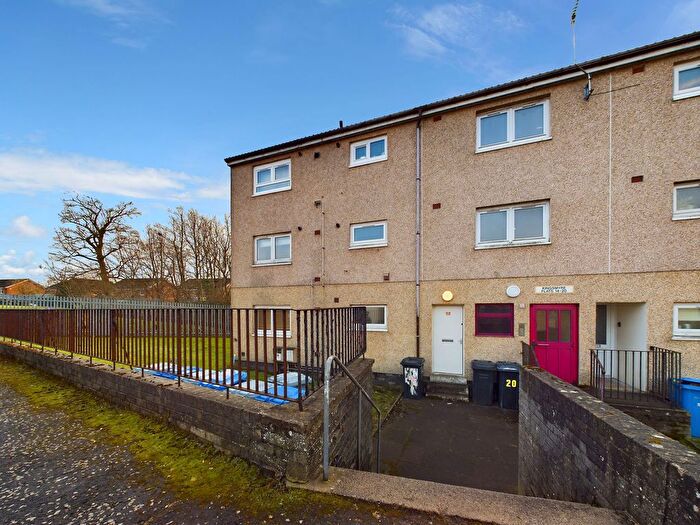 2 Bedroom Flat For Sale In Kingsmyre, Lanark, ML11