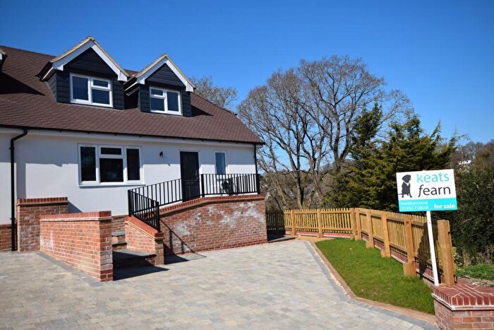3 Bedroom Semi Detached House For Sale In Broom Wood Way, Lower Bourne, Farnham, GU10