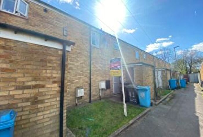 2 Bedroom Terraced House To Rent In Thornwick Close, Kingston Upon Hull, HU3