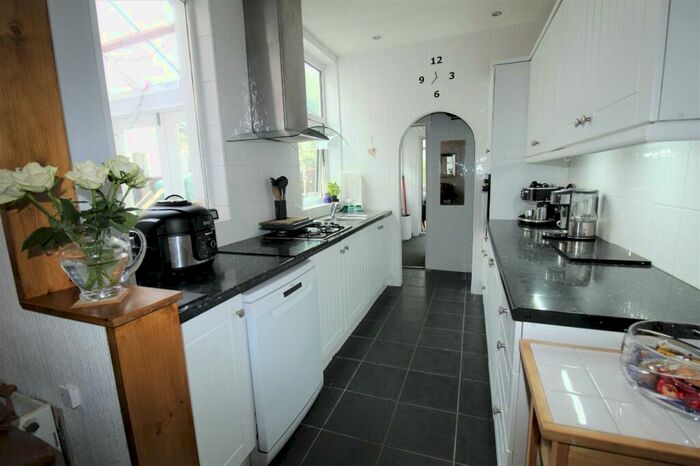 2 Bedroom End Of Terrace House For Sale In Church Road, Yardley, Birmingham, West Midlands, B25