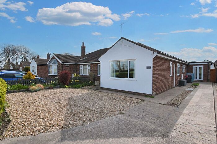 3 Bedroom Semi-Detached Bungalow For Sale In Grange Lane, Manby, Louth, LN11