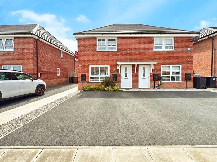 3 Bedroom Semi-detached House For Sale In Sundial Close, Thornton, Merseyside, L23